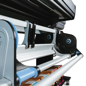 HP Latex 570m spindeless media loading