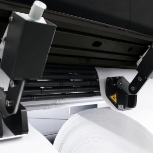 HP Latex 3600 - Inline slitters