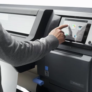 HP Latex 370 front touch screen