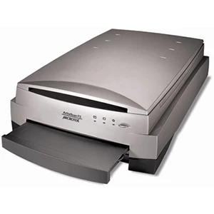 Microtek Artix Scan F2 A4 Flatbed Film Scanner