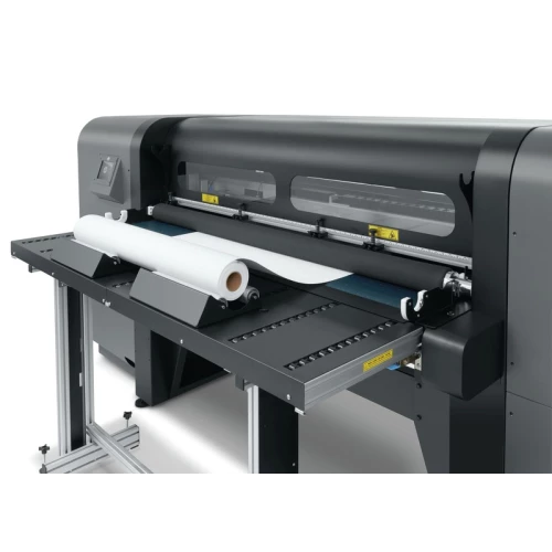 HP Scitex FB 550 printing roll to roll with the new fast roll holder
