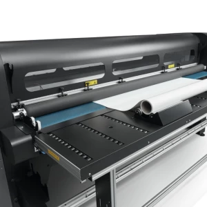 HP Scitex FB 750 printing using new roll holder