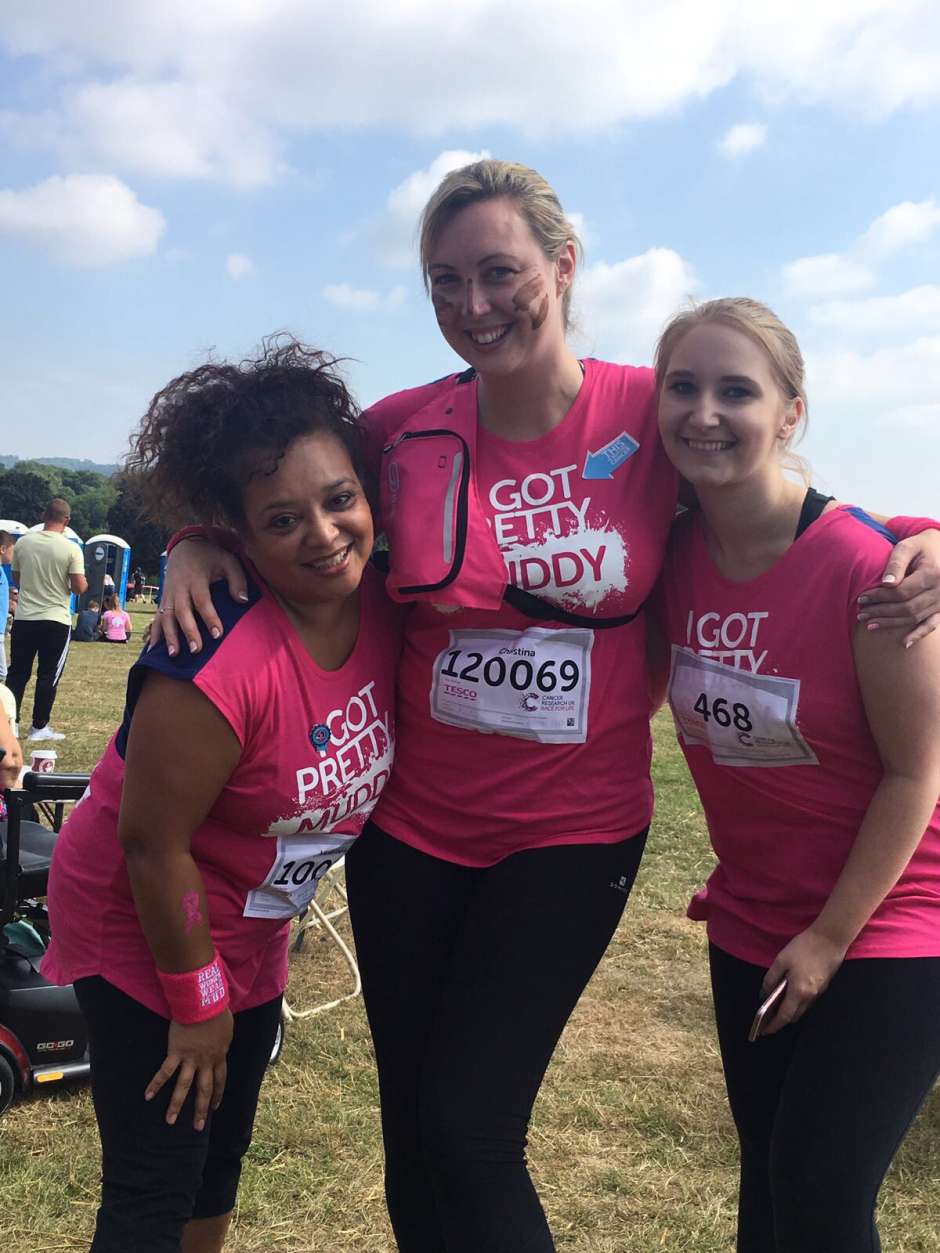 Perfect Colours’ Race for Life by Violette Moutia