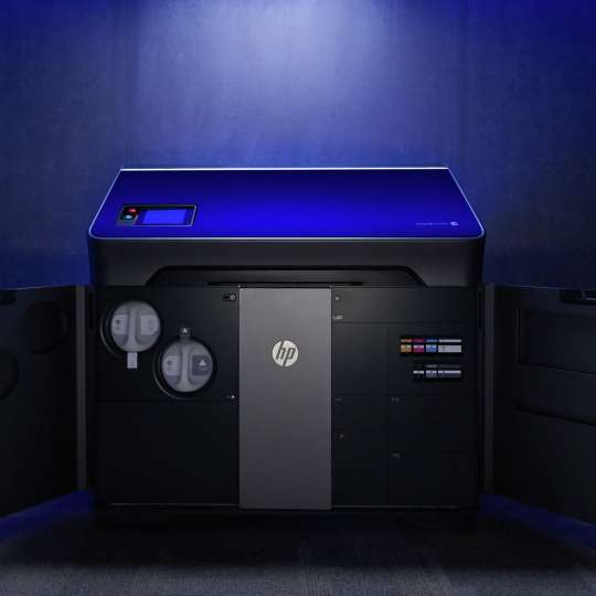 HP Jet Fusion 580 Colour 3D printer feature image 8