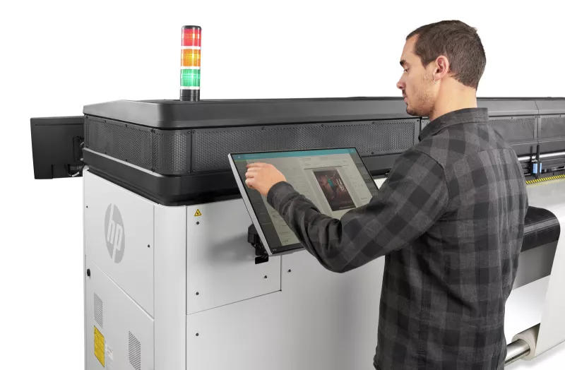 HP Latex R2000 Printer usability