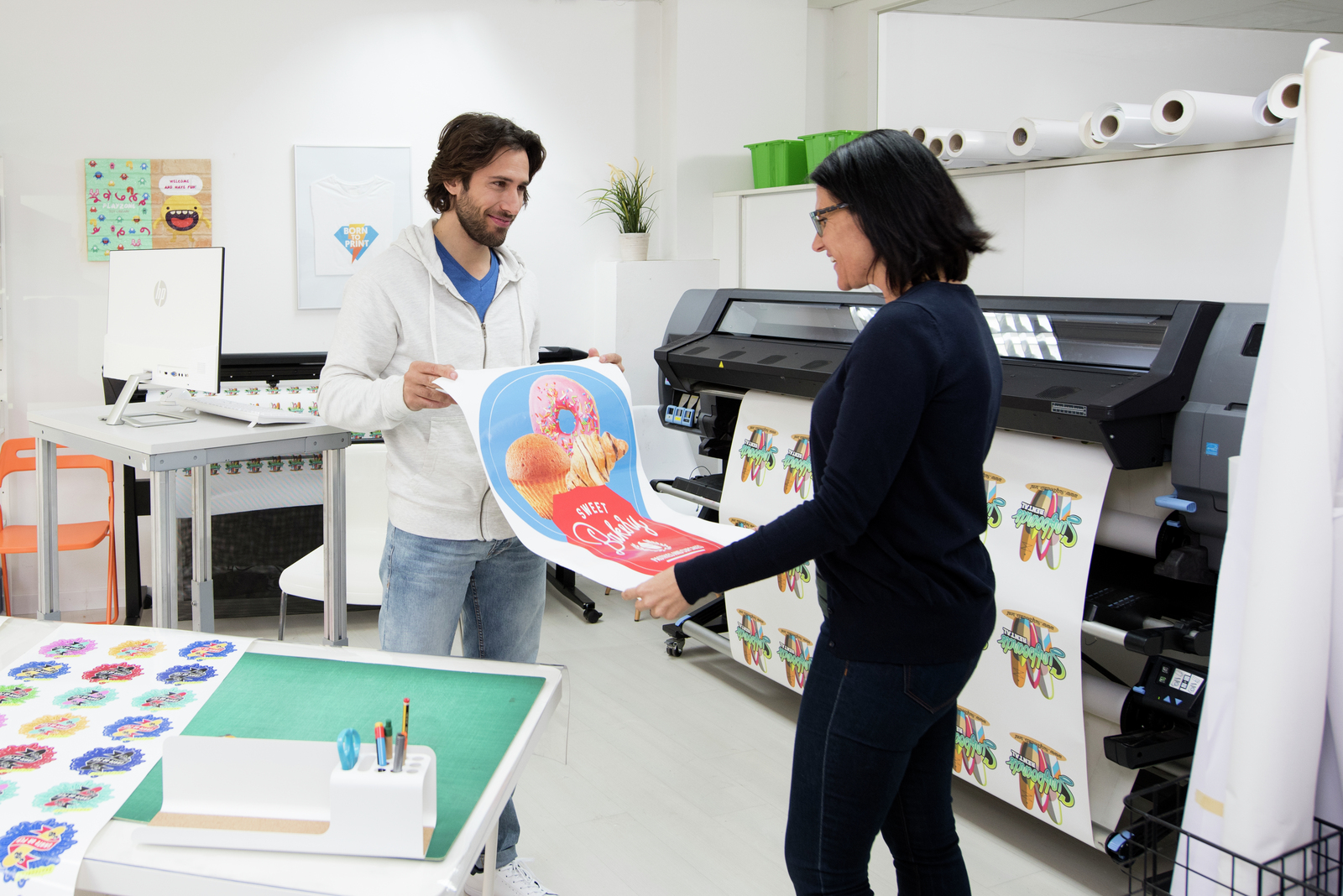 HP Print and Cut Solution | Perfect Colours - Featured Image
